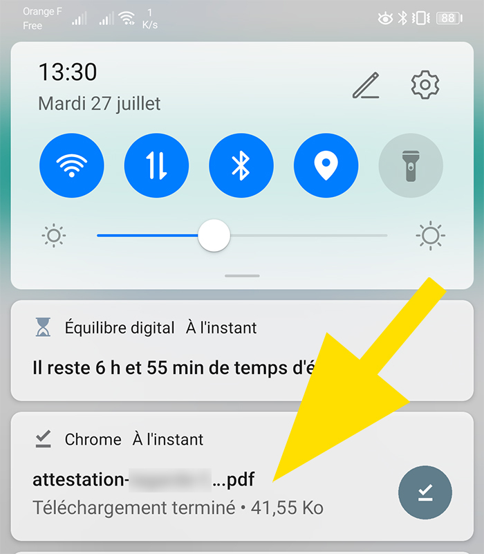 Notification du téléchargement terminée (suite à un glissé du haut vers le bas)